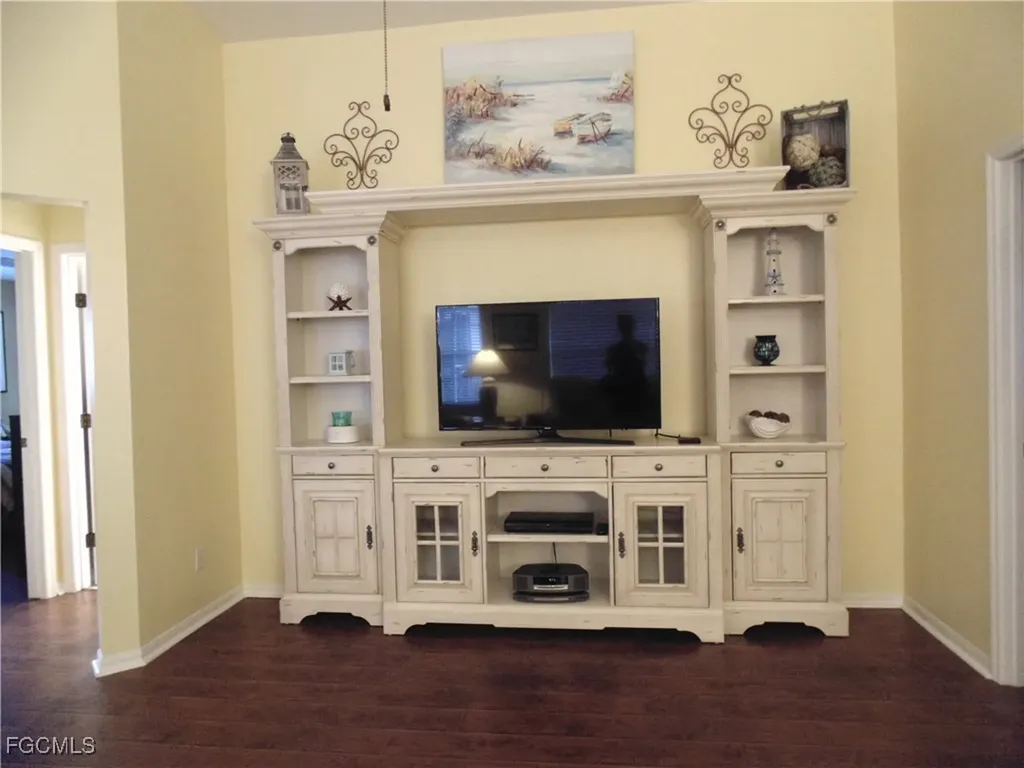 1900 Corona Del Sire Drive North Fort Myers FL 33917