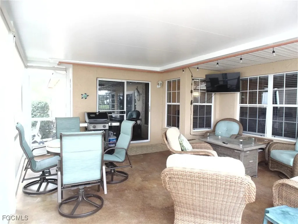 1900 Corona Del Sire Drive North Fort Myers FL 33917