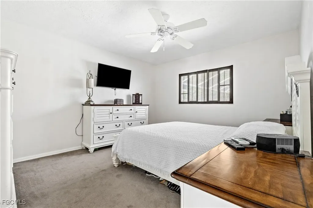 3802 SE 4th Avenue Cape Coral FL 33904