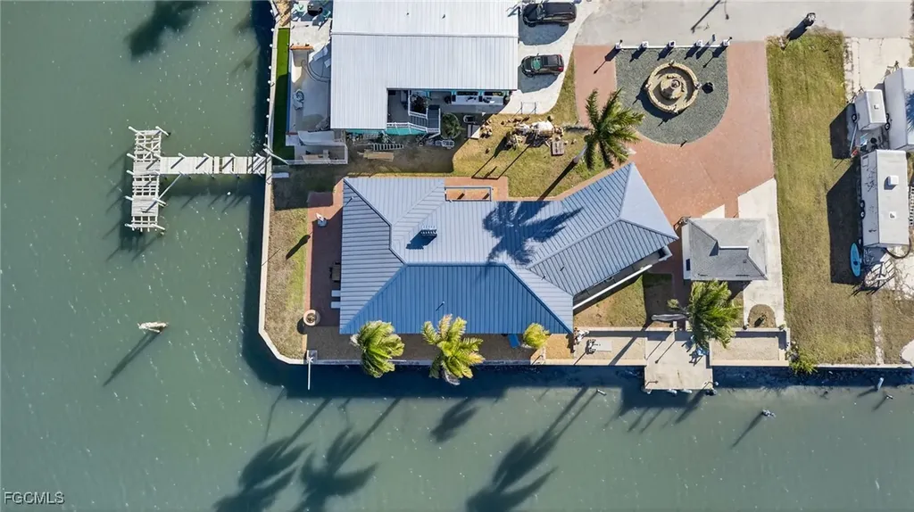 867 Oak Street Fort Myers Beach FL 33931