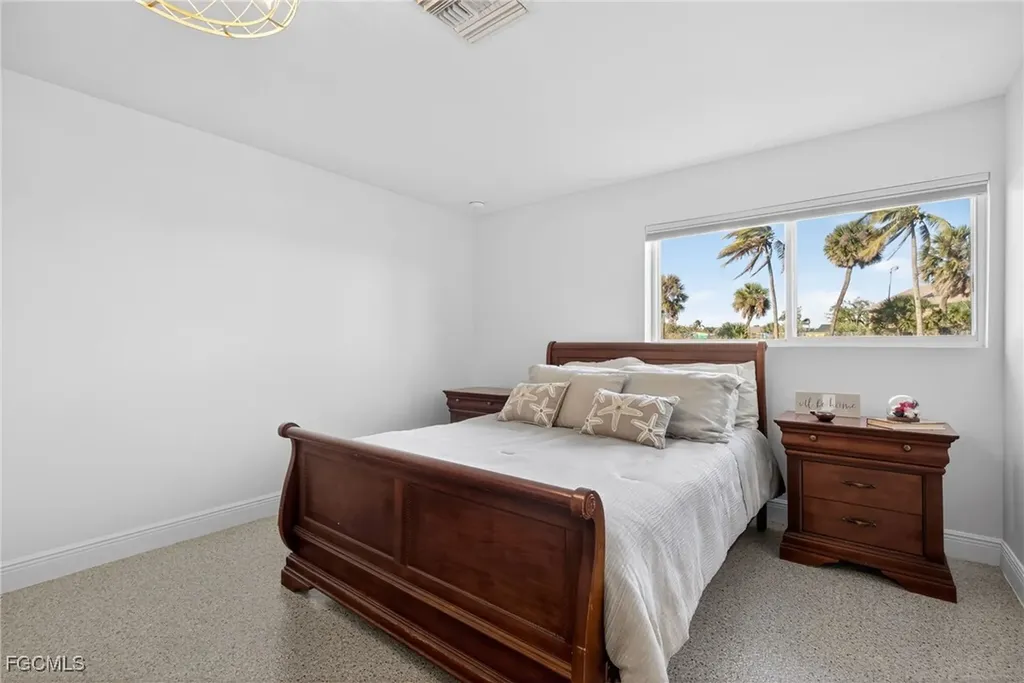 867 Oak Street Fort Myers Beach FL 33931