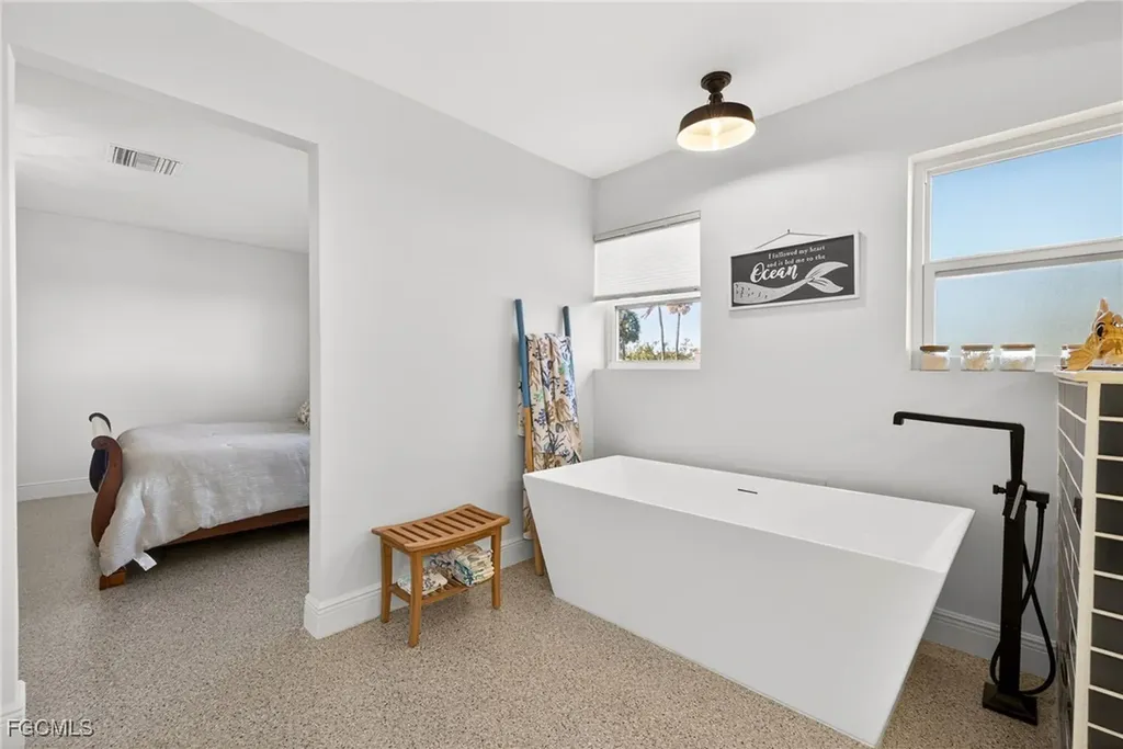 867 Oak Street Fort Myers Beach FL 33931