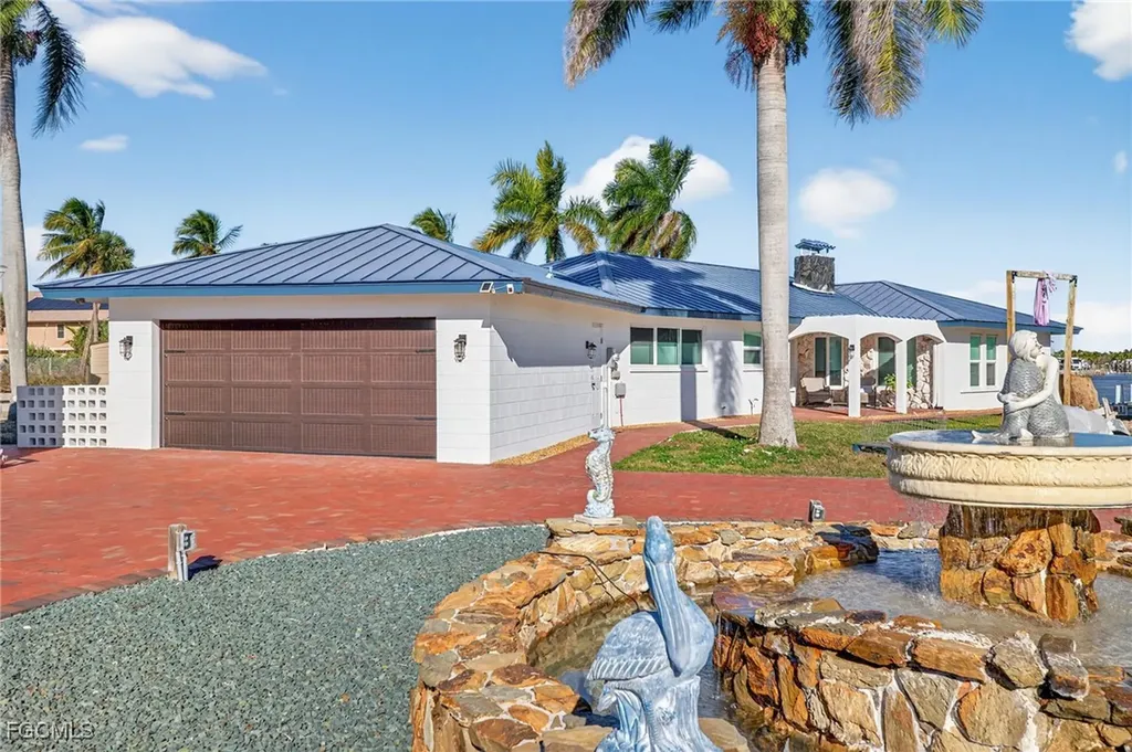 867 Oak Street Fort Myers Beach FL 33931