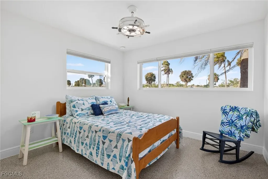 867 Oak Street Fort Myers Beach FL 33931