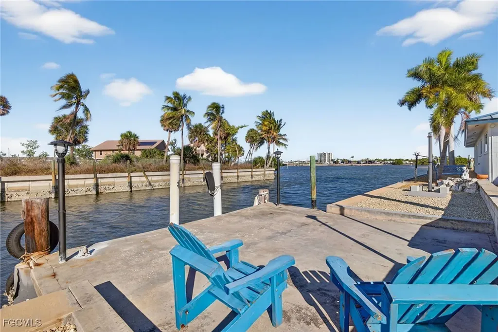 867 Oak Street Fort Myers Beach FL 33931