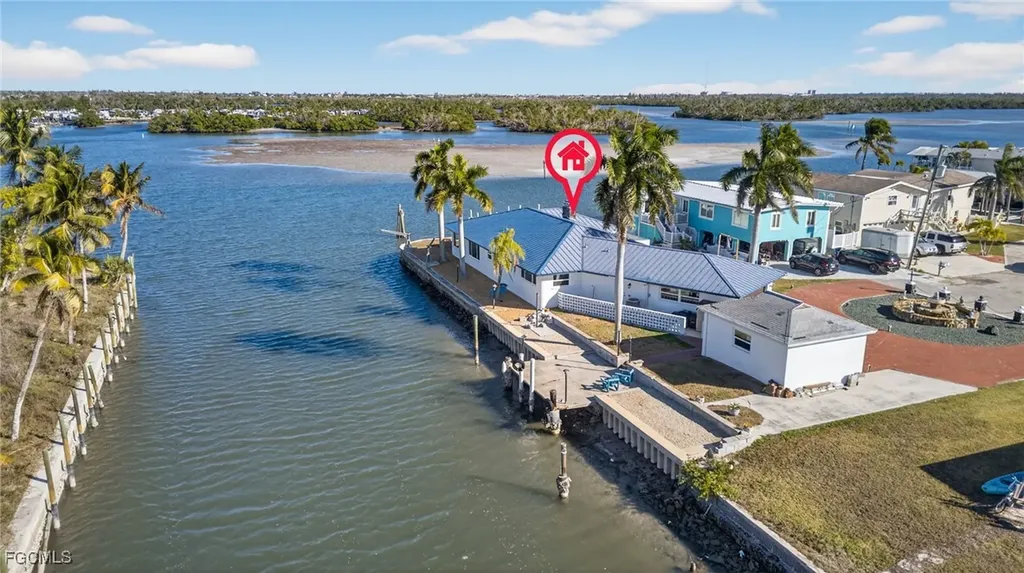 867 Oak Street Fort Myers Beach FL 33931