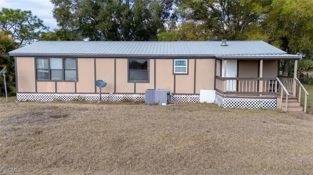 1155 Coffey Road Moore Haven FL 33471