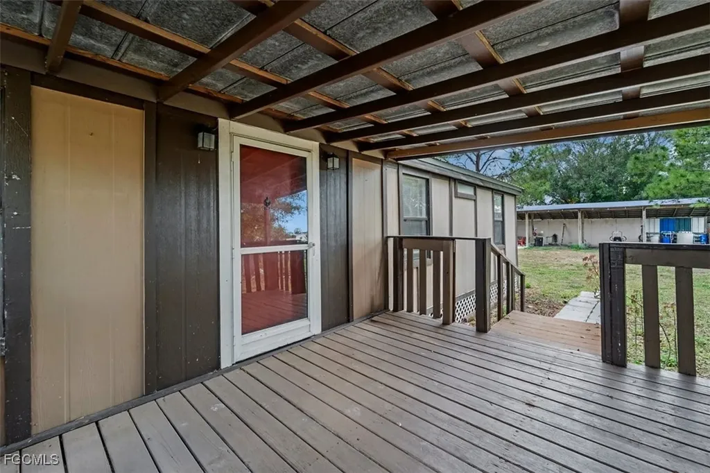 1155 Coffey Road Moore Haven FL 33471