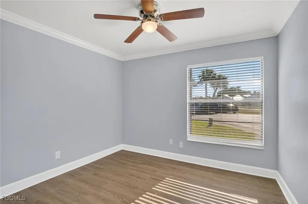 1209 SE 8th Street Cape Coral FL 33990