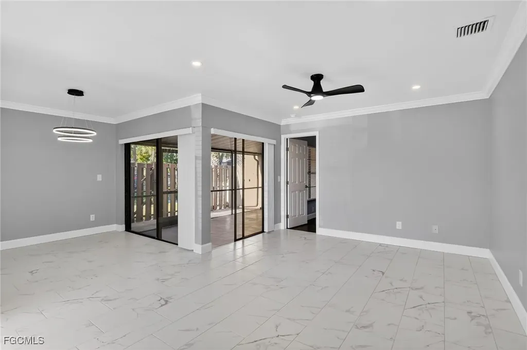 1209 SE 8th Street Cape Coral FL 33990