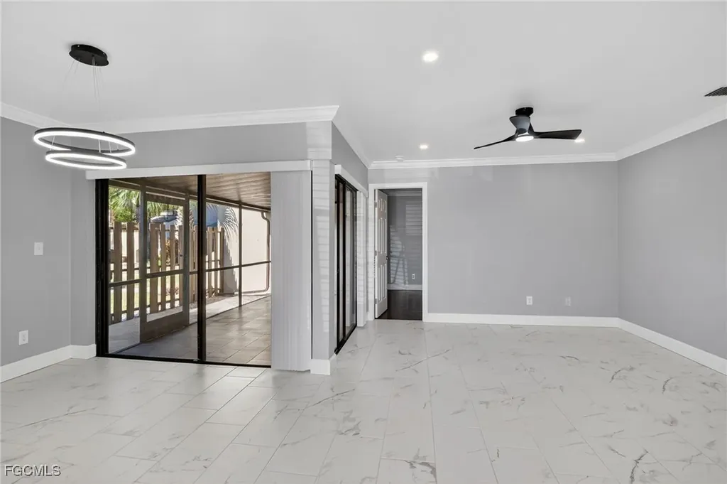 1209 SE 8th Street Cape Coral FL 33990