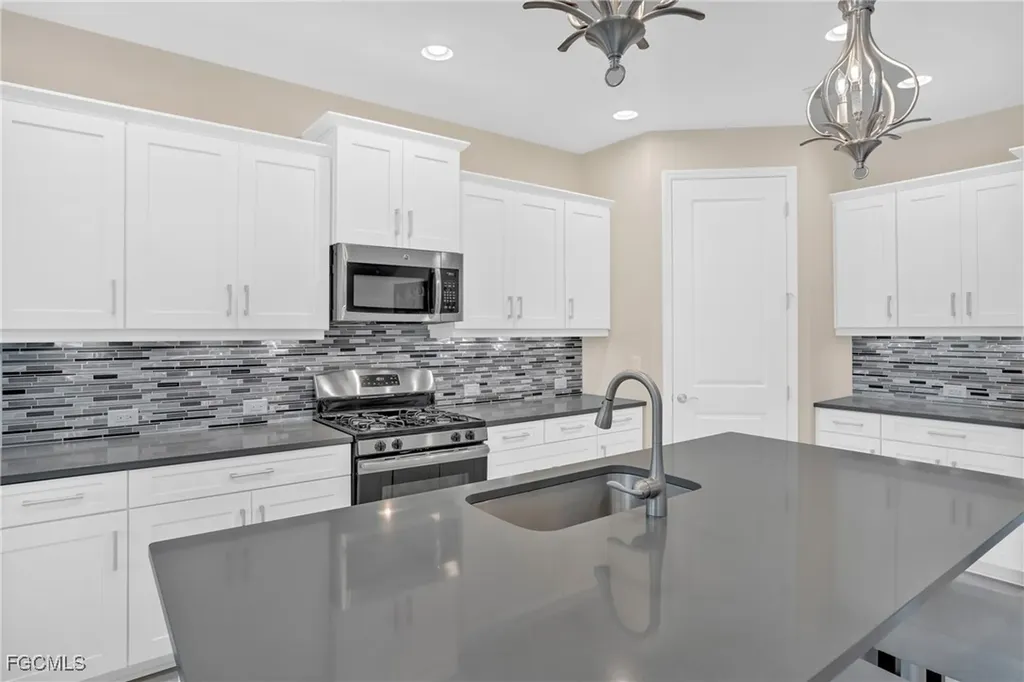 7530 Cypress Walk Drive Fort Myers FL 33966