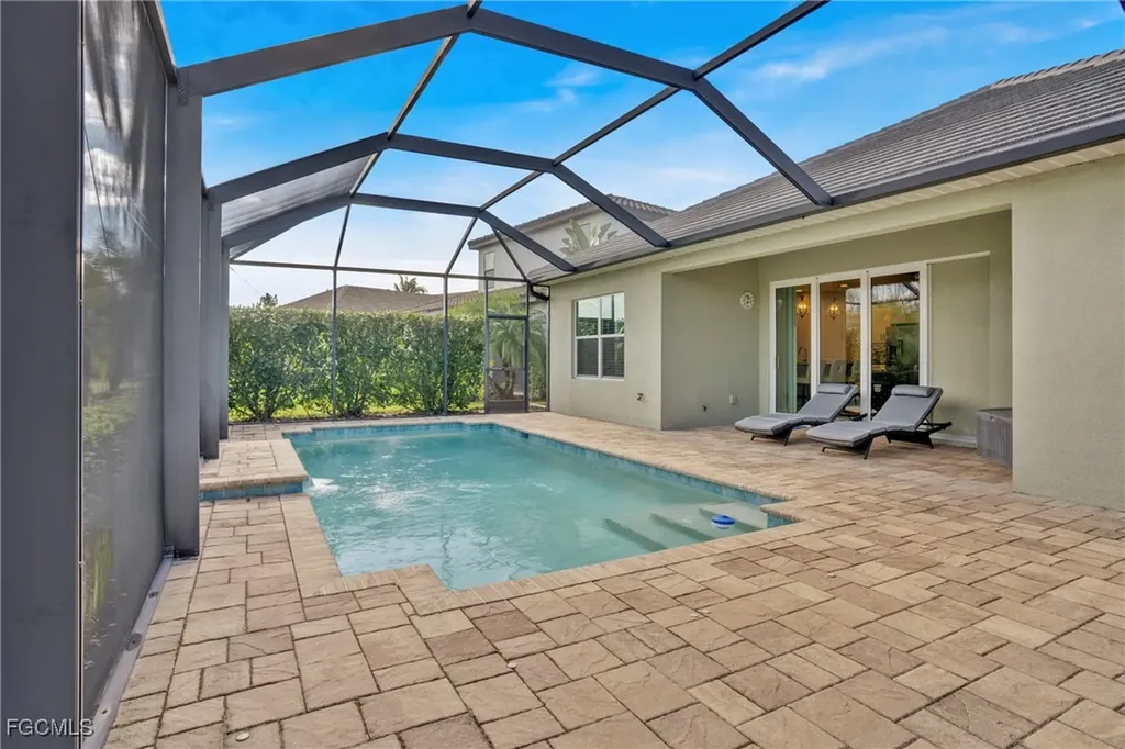 7530 Cypress Walk Drive Fort Myers FL 33966