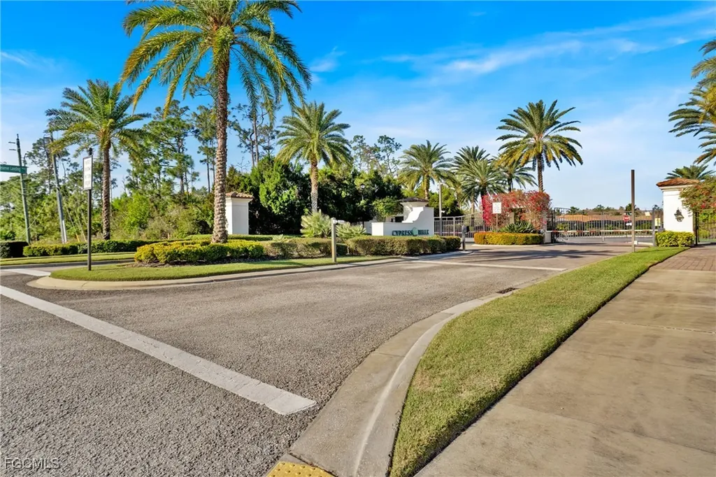 7530 Cypress Walk Drive Fort Myers FL 33966