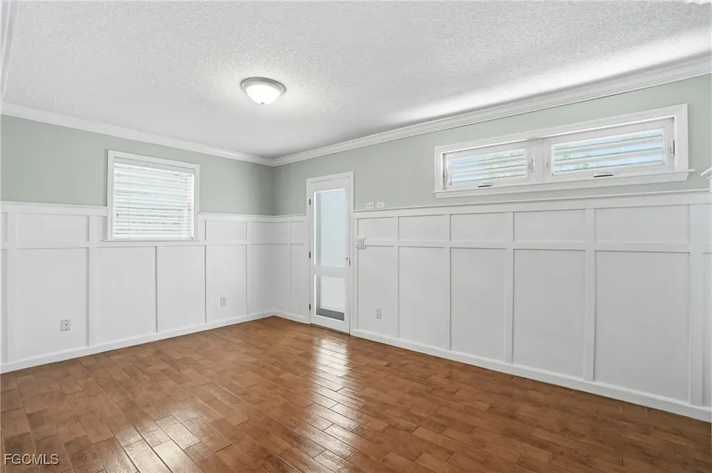 2306 NE 24th Avenue Cape Coral FL 33909