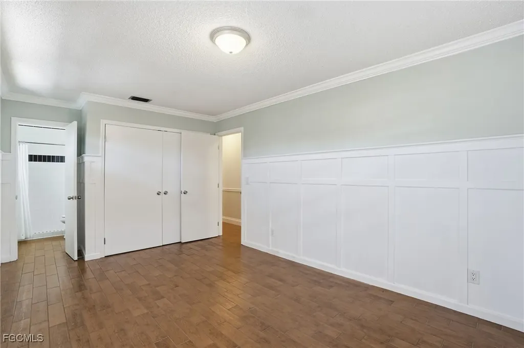 2306 NE 24th Avenue Cape Coral FL 33909