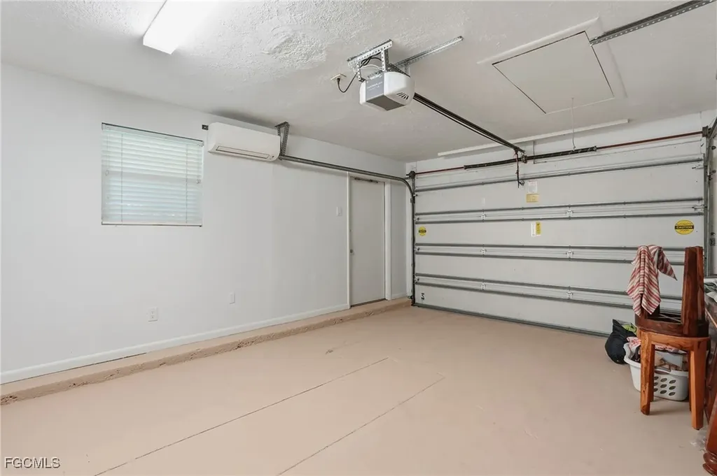 2306 NE 24th Avenue Cape Coral FL 33909