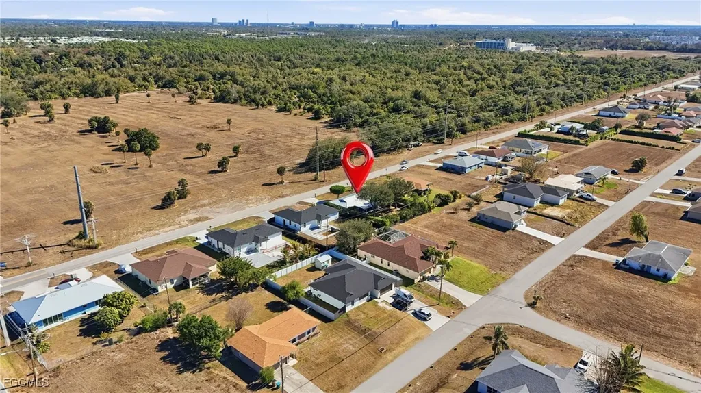 2306 NE 24th Avenue Cape Coral FL 33909