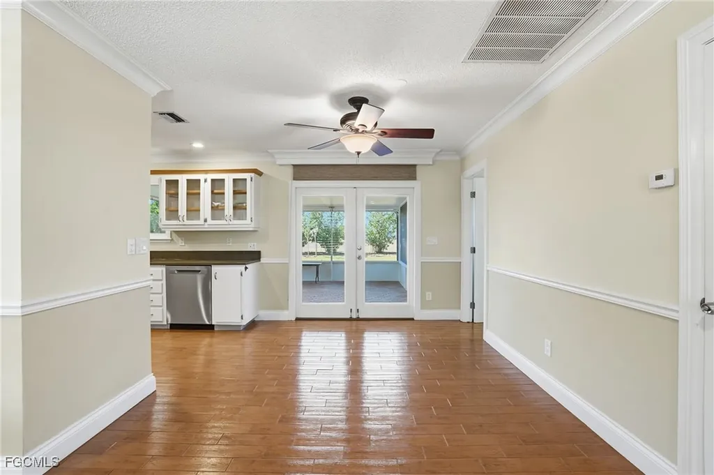 2306 NE 24th Avenue Cape Coral FL 33909