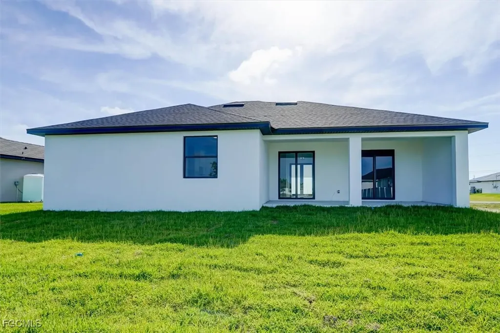 1032 NW 36th Place Cape Coral FL 33993