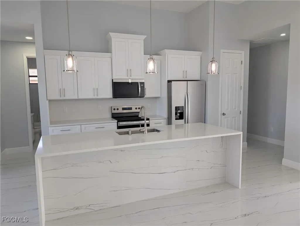 1032 NW 36th Place Cape Coral FL 33993