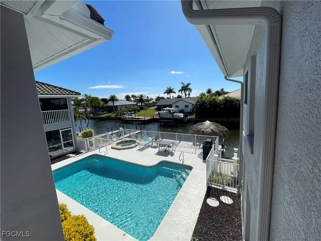 1004 SW 48th Terrace Cape Coral FL 33914