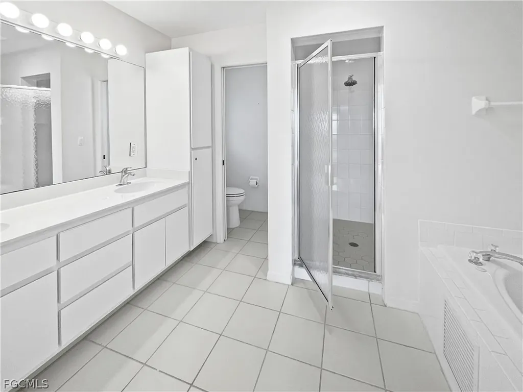1004 SW 48th Terrace Cape Coral FL 33914