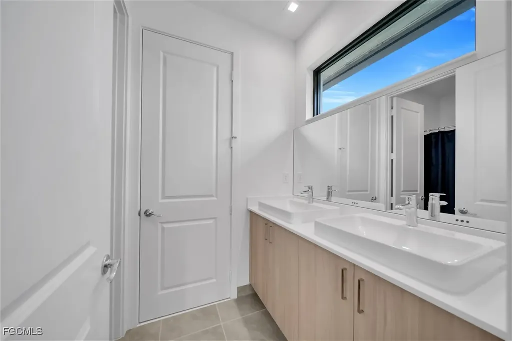 5206 Karlia Drive Ave Maria FL 34142