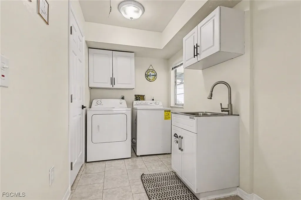 2753 N Ibis Court St. James City FL 33956