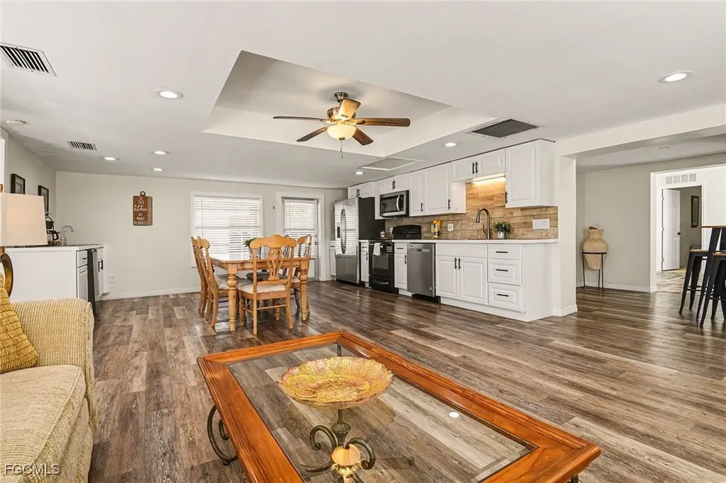 2753 N Ibis Court St. James City FL 33956