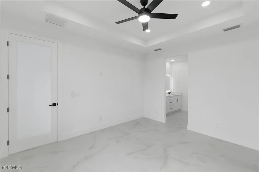 2124 NW 21st Street Cape Coral FL 33993