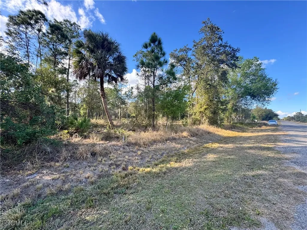260 N Olivo Street Montura Ranches FL 33440