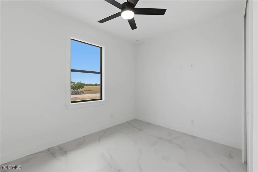 3919 NW 40th Street Cape Coral FL 33993