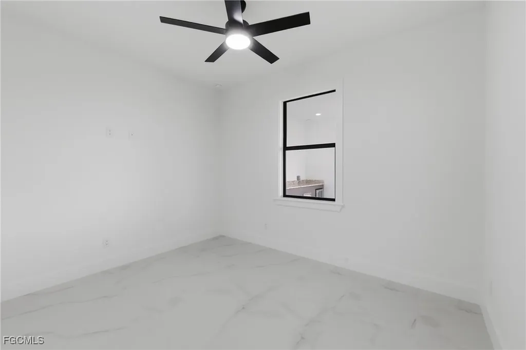 3919 NW 40th Street Cape Coral FL 33993
