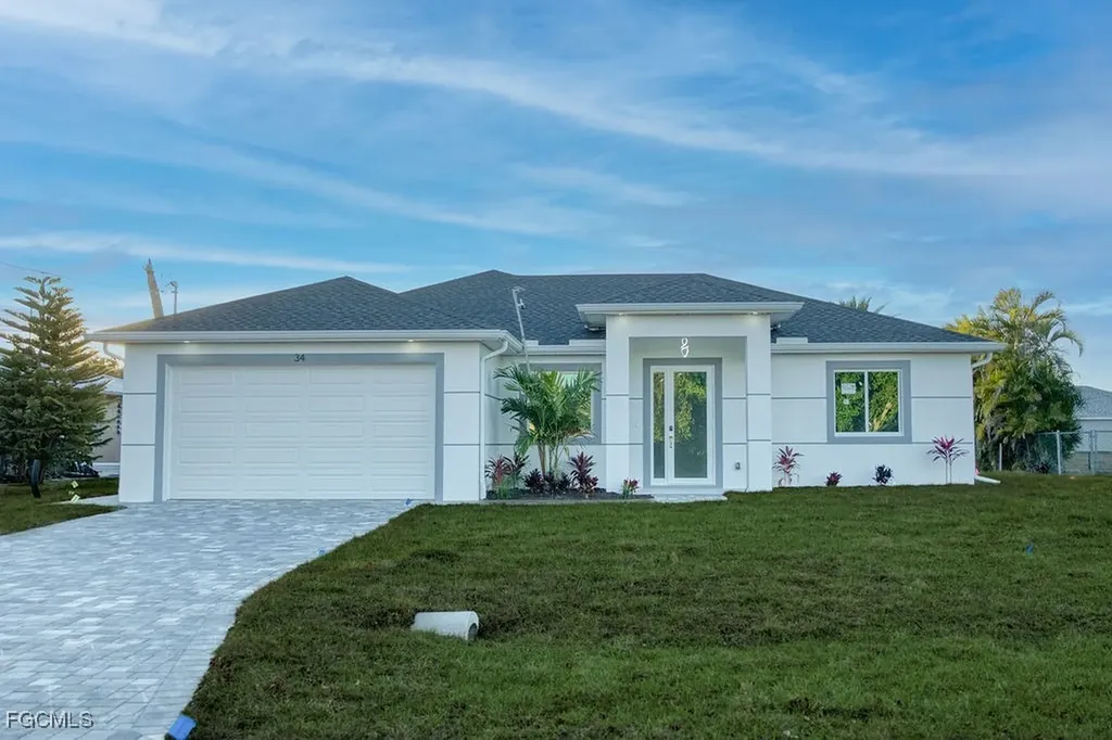 34 SE 23rd Place Cape Coral FL 33990