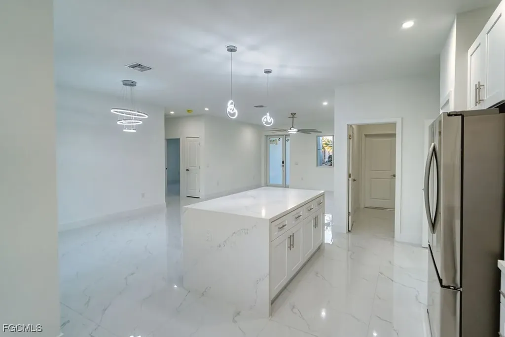 34 SE 23rd Place Cape Coral FL 33990