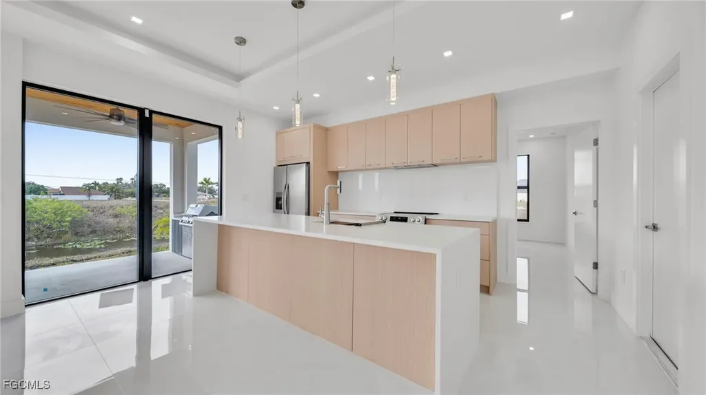 1506 NE 21st Avenue Cape Coral FL 33909
