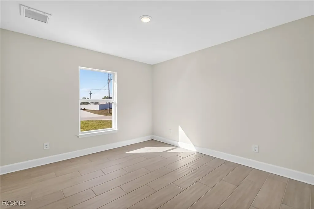 1227 NW 15th Place Cape Coral FL 33993