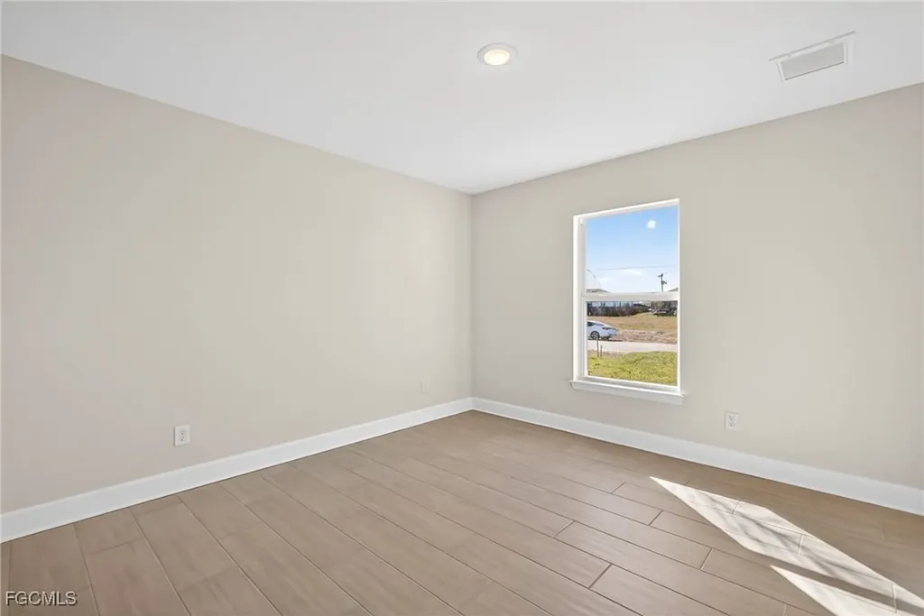 1227 NW 15th Place Cape Coral FL 33993
