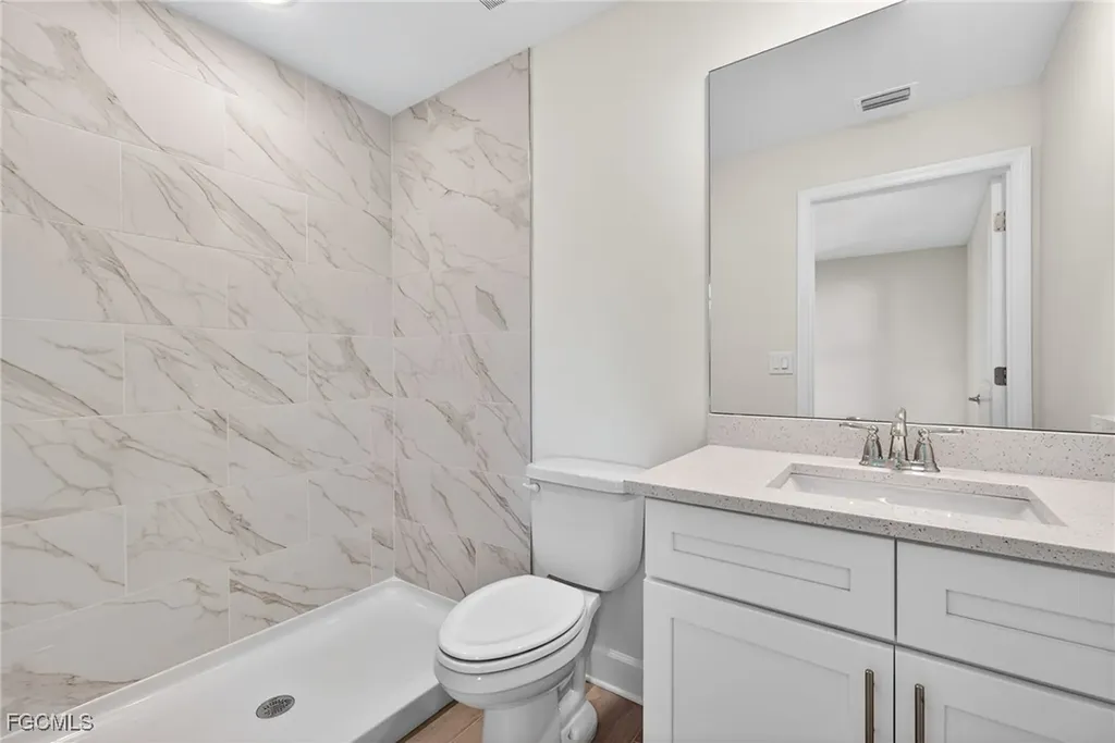 1227 NW 15th Place Cape Coral FL 33993