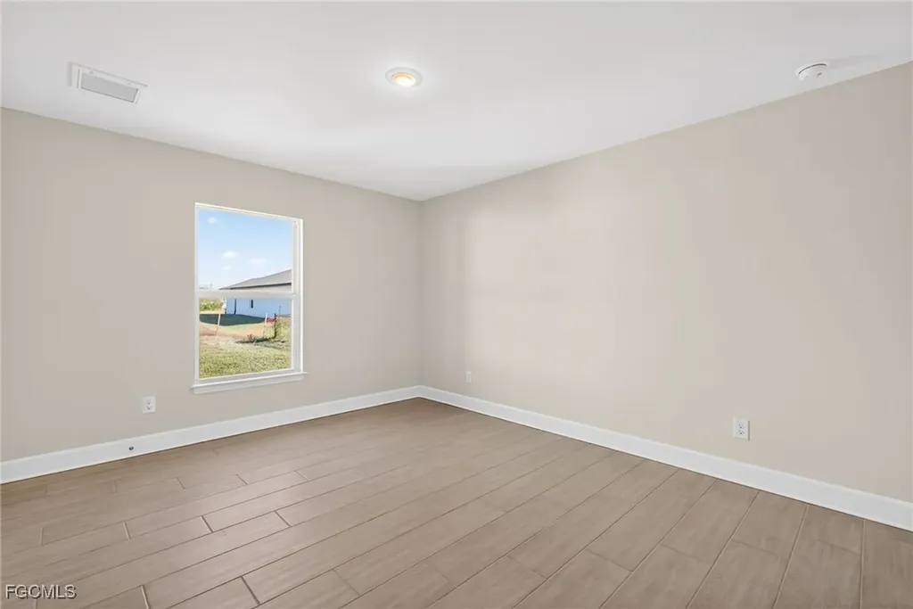 1227 NW 15th Place Cape Coral FL 33993