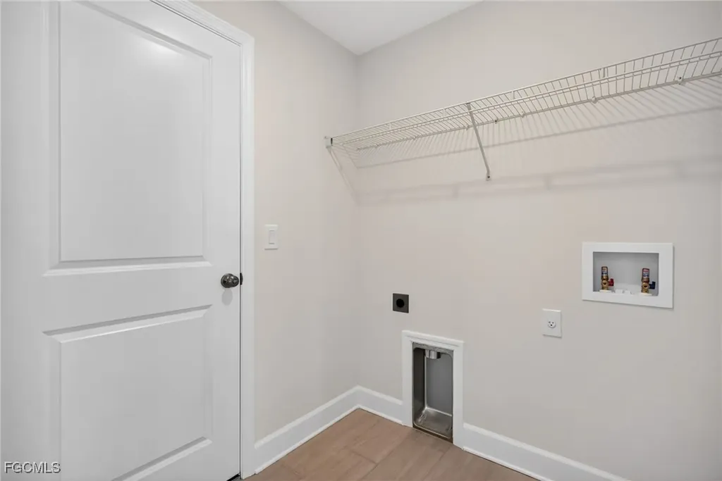 1227 NW 15th Place Cape Coral FL 33993
