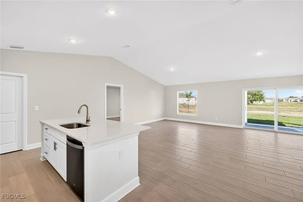 1227 NW 15th Place Cape Coral FL 33993