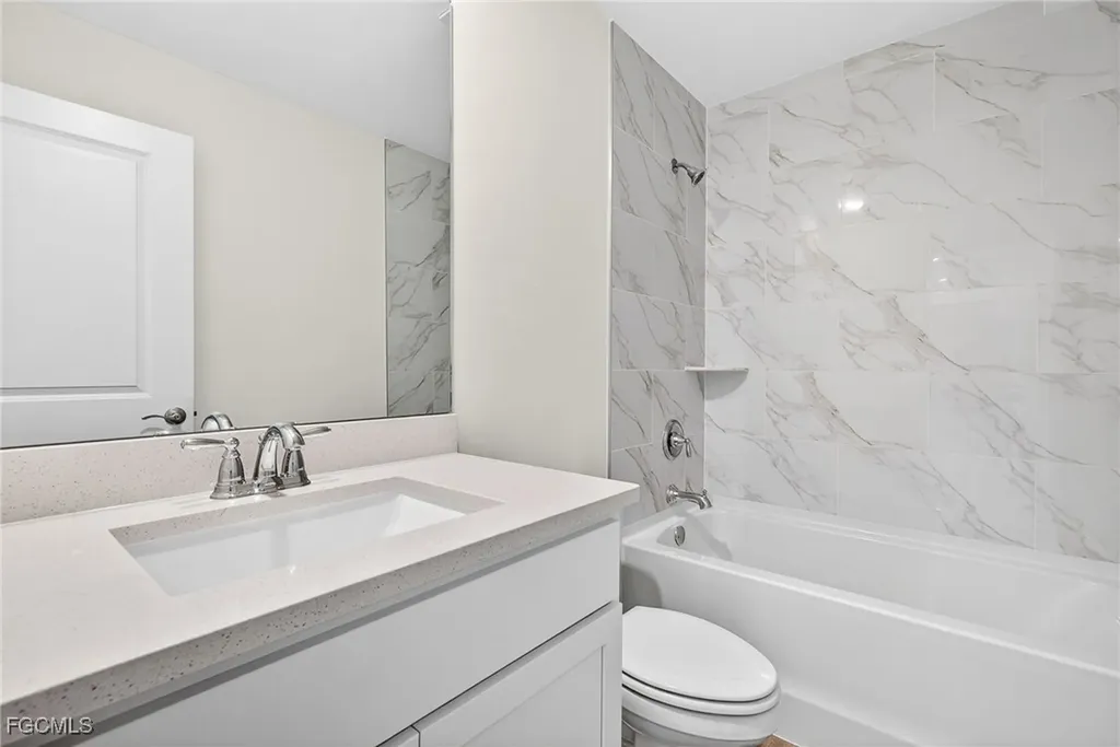 1113 NW 12th Terrace Cape Coral FL 33993