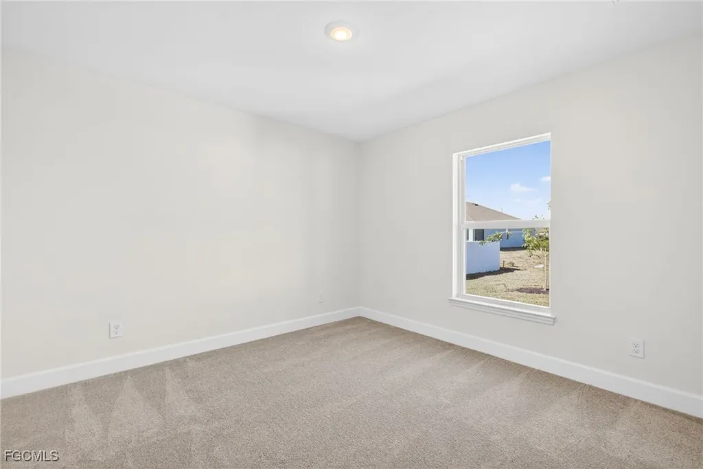 1113 NW 12th Terrace Cape Coral FL 33993