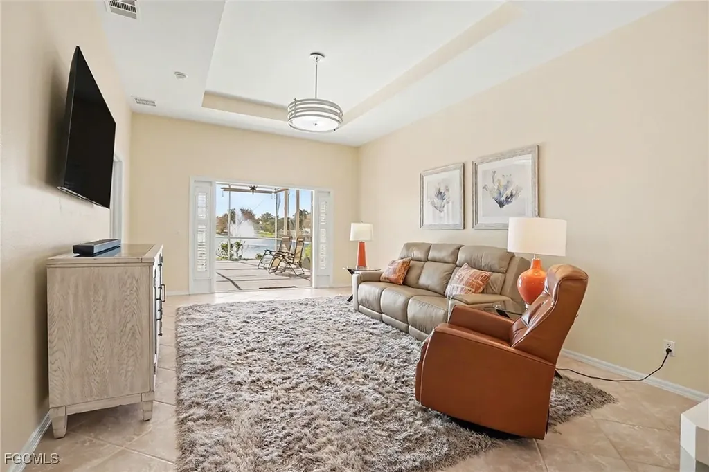 8700 Spring Mountain Way Fort Myers FL 33908