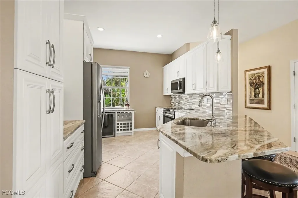 8700 Spring Mountain Way Fort Myers FL 33908