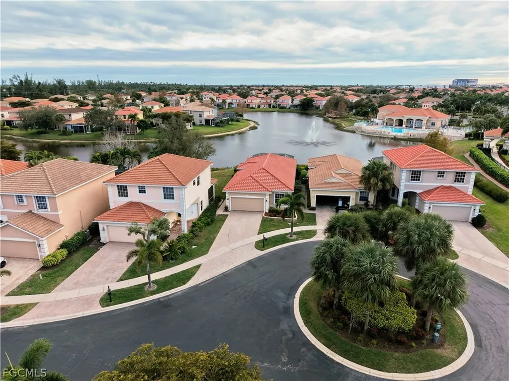 8700 Spring Mountain Way Fort Myers FL 33908