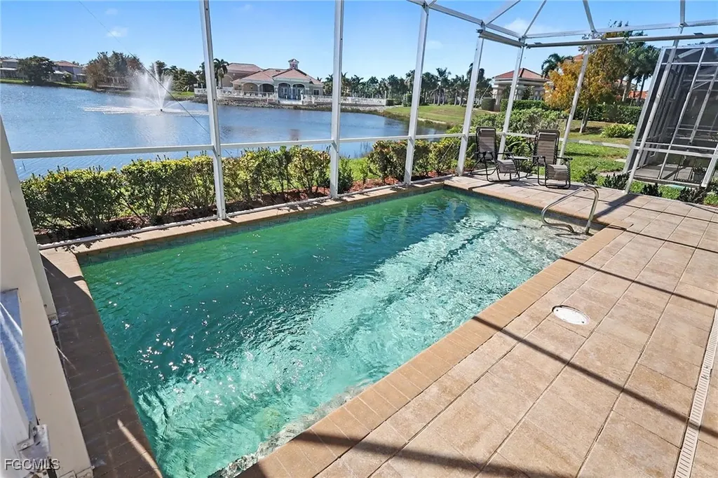 8700 Spring Mountain Way Fort Myers FL 33908