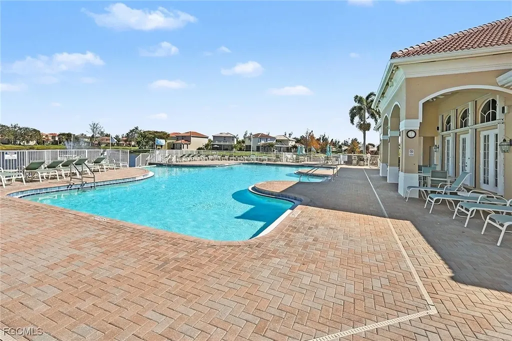 8700 Spring Mountain Way Fort Myers FL 33908